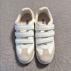 White Velcro Strap Low-Top Sneakers